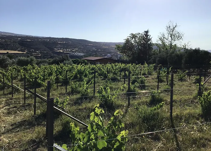 Pervolaris Cottages 2