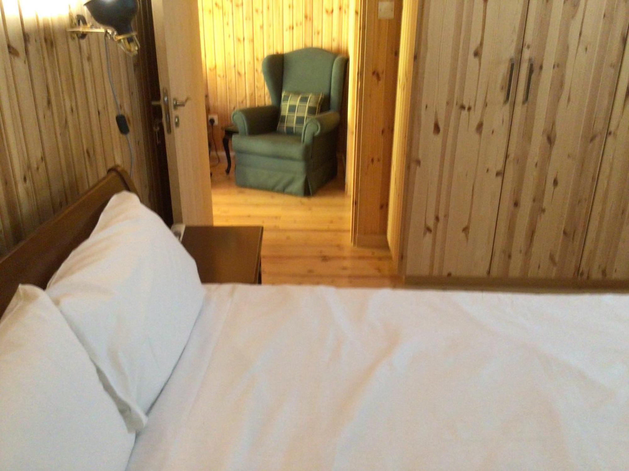 Vakantiehuis Pervolaris 2 Goudhi